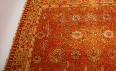 Donegal rug with unusual coloration