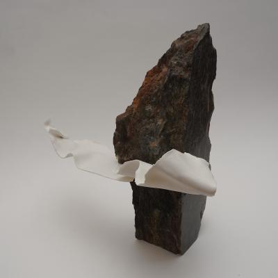 Dora Stanczel GRANDE IMAGO porcelain and Eclisseo granite sculpture