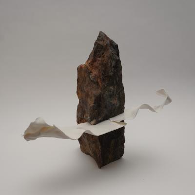 Dora Stanczel GRANDE IMAGO porcelain and Eclisseo granite sculpture