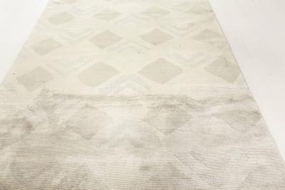 Doris Leslie Blau Collection High Quality Contemporary Silk Runner