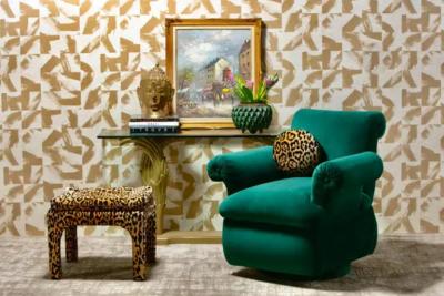 Dorothy Draper Dorothy Draper Style Hollywood Regency Swivel Arm Chairs in Emerald Velvet