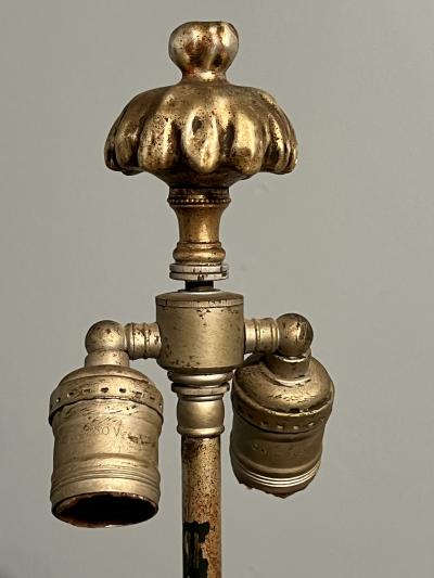 Dorothy Draper EXQUISITE PAIR OF SILVERED NEOCLASSICAL URN PLASTER LAMPS BY DOROTHY DRAPER