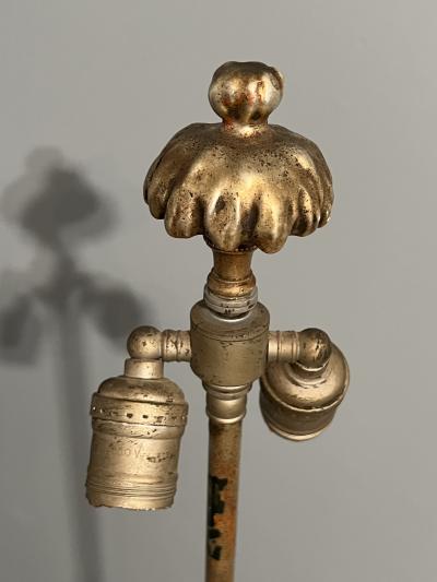 Dorothy Draper EXQUISITE PAIR OF SILVERED NEOCLASSICAL URN PLASTER LAMPS BY DOROTHY DRAPER