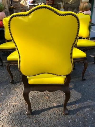 Dorothy Draper Exciting Set of 6 French Provincial Yellow Patent Leather Dining Chairs