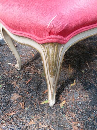 Dorothy Draper Hollywood Regency Cabriole Leg Bench Painted Gilt Finish