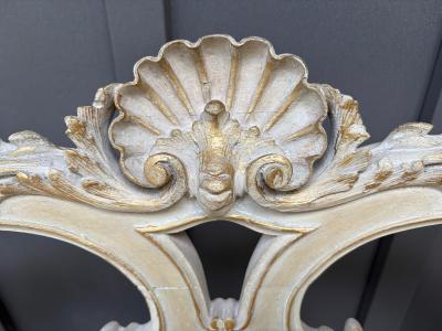 Dorothy Draper Lovely French Louis XV Style Parlor Bench Openwork Backrest Dorothy Draper