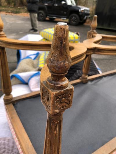 Dorothy Draper Lovely Hollywood Regency Dorothy Draper style Carved Wood Bench