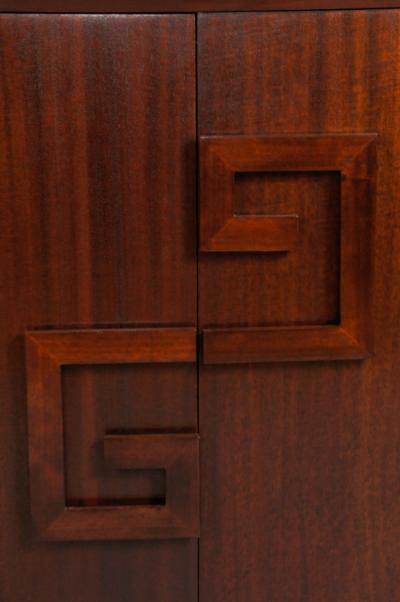 Dorothy Draper Pair of Dorothy Draper Bedside Tables