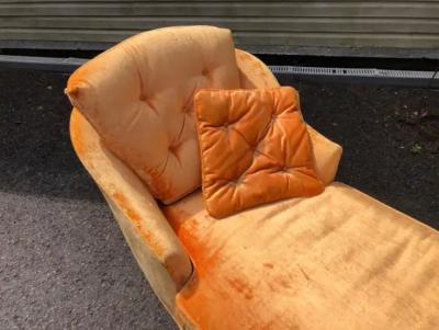 Dorothy Draper Sensational Petite French Provincial Chaise Lounge Mid Century