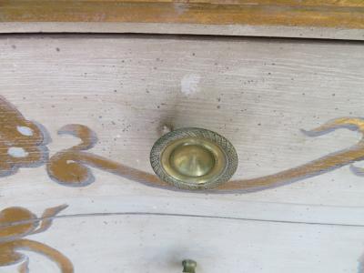 Dorothy Draper Stunning Dorothy Draper style Marble Top Chest Gilt Decoration