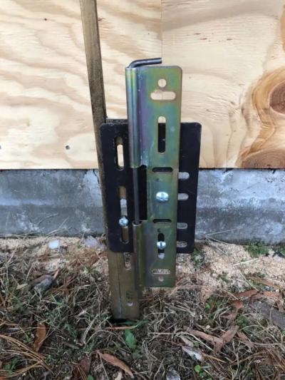 Dorothy Draper Stunning Hollywood Regency Ornate Gold Iron Kingsize Headboard Bed