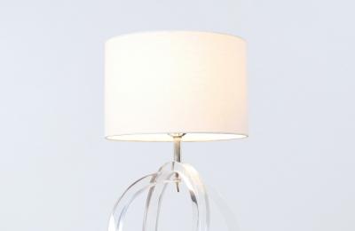 Dorothy Thorpe Dorothy Thorpe Pretzel Lucite Table Lamp