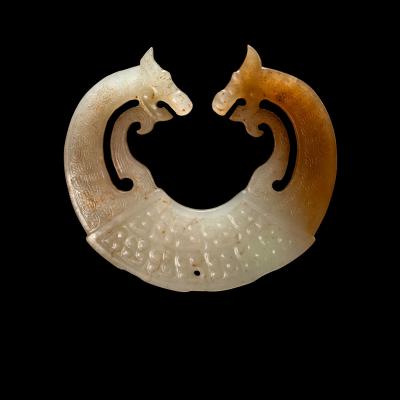 Double Dragon Plaque Pendant Warring States Period