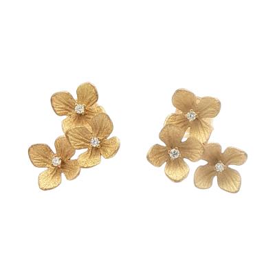 Double Flower Earrings with Diamonds 18 karat Gold