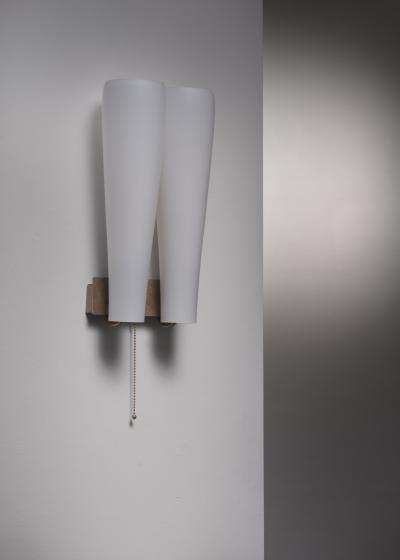 Double shaded opaline glass wall applique