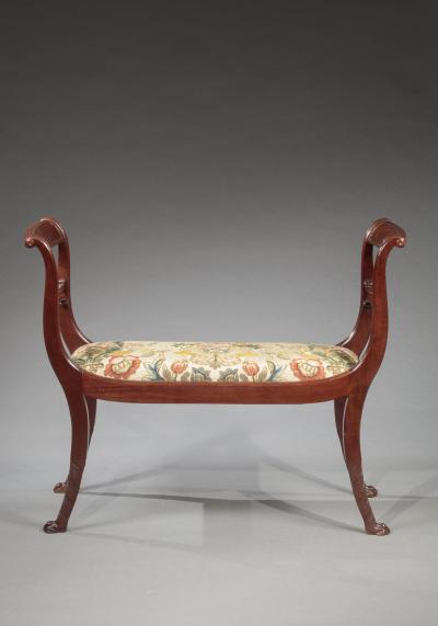 Duncan Phyfe CLASSICAL MAHOGANY WINDOW SEAT