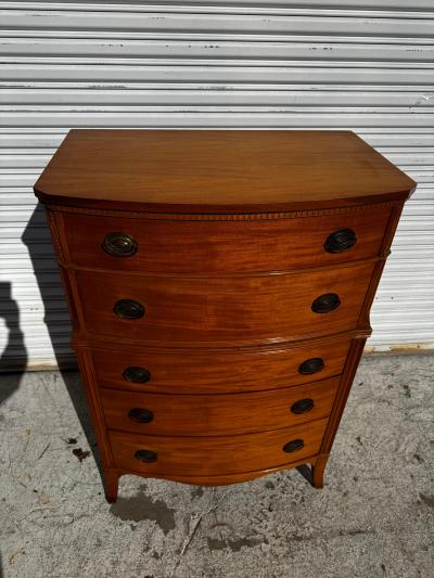 Duncan Phyfe Duncan Phyfe Style 5 Drawer Ribbon Mahogany Chest