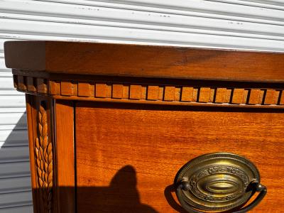 Duncan Phyfe Duncan Phyfe Style 5 Drawer Ribbon Mahogany Chest