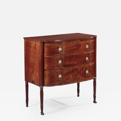 Duncan Phyfe FEDERAL ELLIPTIC FRONT CHEST