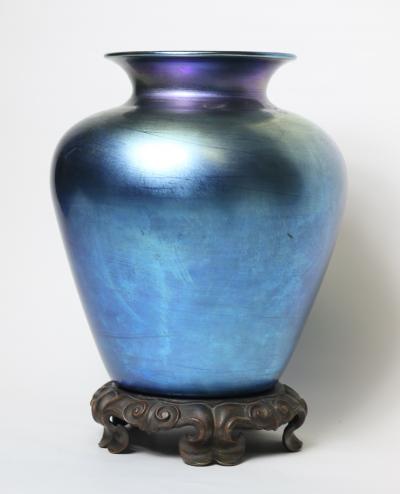 Durand Durand Blue Aurene Art Glass Vase on Bronze Base 1925 United States