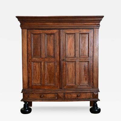 Dutch 18th Century Oak Kussenkast Armoire