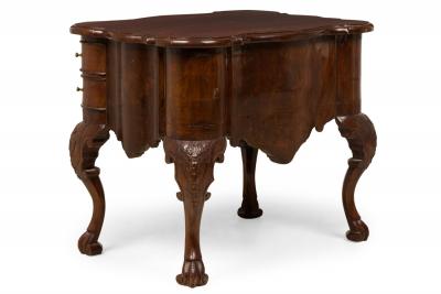 Dutch Continental 18th century Center table with 6 draw