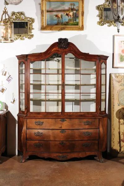 Dutch Rococo 1780s Walnut Vitrine with Bomb Chest Glass Doors Hunting Trophy