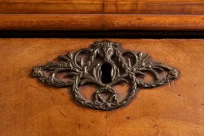 Dutch Rococo 1780s Walnut Vitrine with Bomb Chest Glass Doors Hunting Trophy