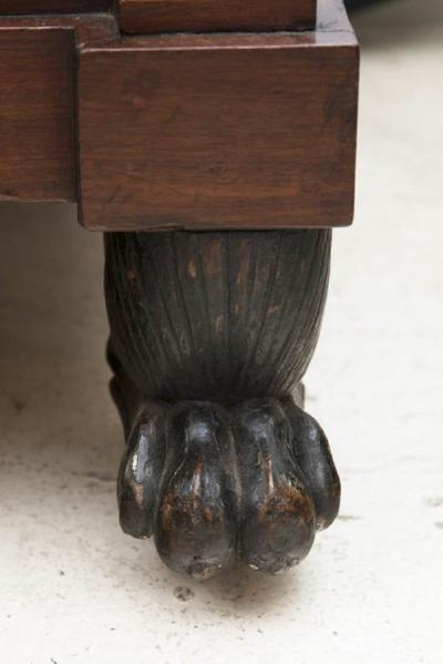 EARLY 19TH CENTURY RETOUR D GYPTE EMPIRE COMMODE