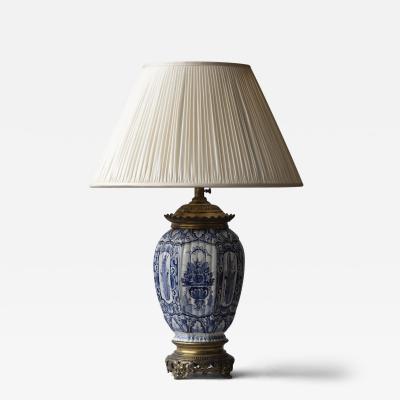 EARLY 19th CENTURY DELFT OCTAGONAL BALUSTER VASE CONVERTED TO A LAMP