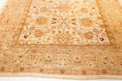 EARLY 20TH CENTURY INDIAN AMRITSAR RUG