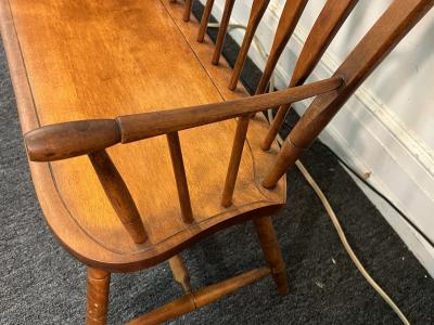 EARLY WINDSOR BEAUTIFUL SPINDLE WOODEN BENCH