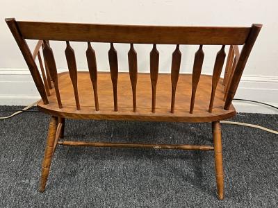 EARLY WINDSOR BEAUTIFUL SPINDLE WOODEN BENCH