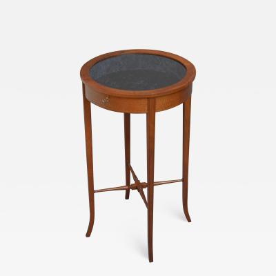 EDWARDIAN MAHOGANY DISPLAY TABLE