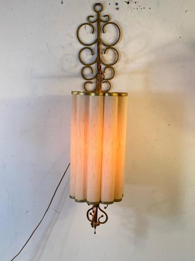 ELEGANT SCROLL FORM GILT METAL ITALIAN SCONCES