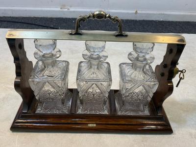 ELEGANT VICTORIAN THREE DECANTER TANTALUS