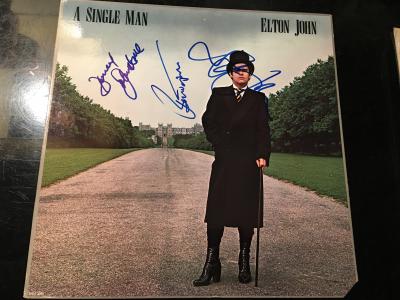 ELTON JOHN A SINGLE MAN AUTOGRAPHED ALBUM COVER