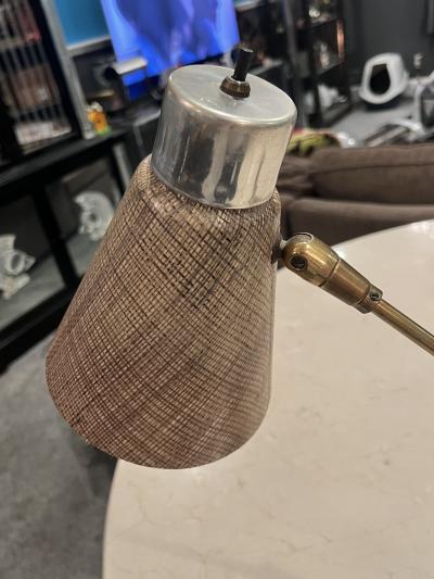 EMERALITE LIGHTING COMPANY MID CENTURY BRASS BLACK ENAMEL AND GRASSCLOTH FIBERGLASS SHADE DESK LAMP