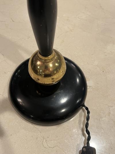 EMERALITE LIGHTING COMPANY MID CENTURY BRASS BLACK ENAMEL AND GRASSCLOTH FIBERGLASS SHADE DESK LAMP
