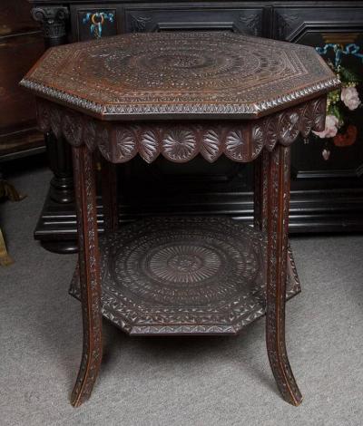 ENGLISH ARTS CRAFTS WOODEN CARVED WOOD SIDE TABLE