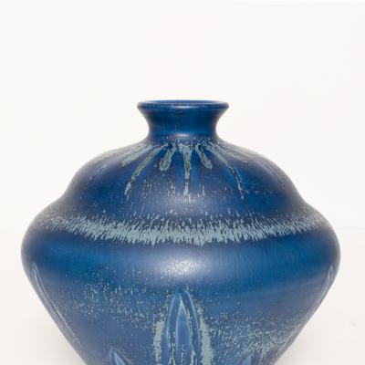 EVA JANCKE BJ RK TWO EVA JANCKE BJ RK VASES WITH BLUE GLAZE BO FAJANS