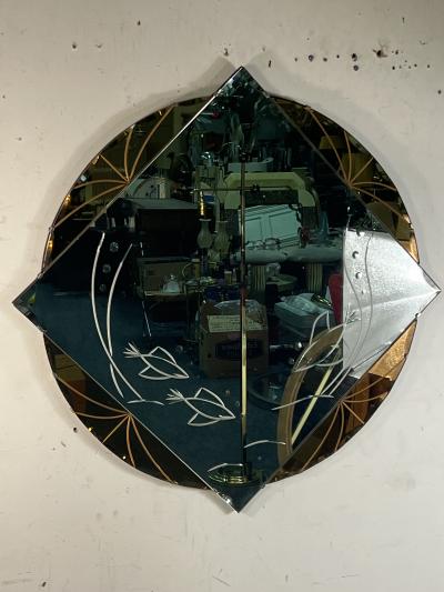 EXCEPTIONAL ART DECO PEACH AND CLEAR MIRROR WITH INCISED FISH AND BUBBLES