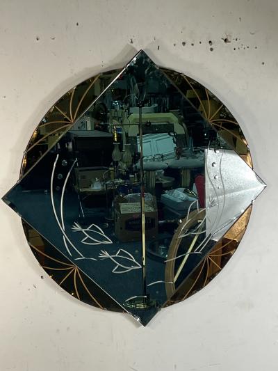 EXCEPTIONAL ART DECO PEACH AND CLEAR MIRROR WITH INCISED FISH AND BUBBLES