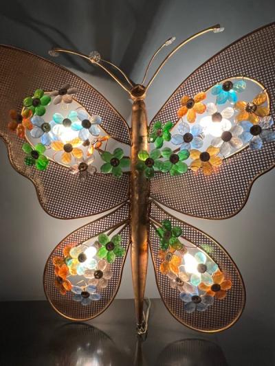 EXCEPTIONAL ITALIAN MULTI COLOR CRYSTAL AND GILT METAL BUTTERFLY LIGHT SCONCE