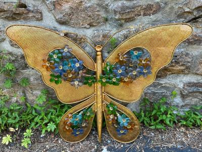 EXCEPTIONAL ITALIAN MULTI COLOR CRYSTAL AND GILT METAL BUTTERFLY LIGHT SCONCE