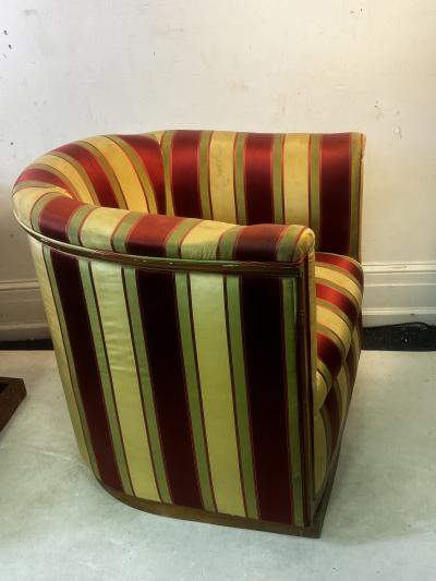 EXCEPTIONAL PAIR OF MAHOGANY FRAMED ART DECO SWIVEL CLUB CHAIRS