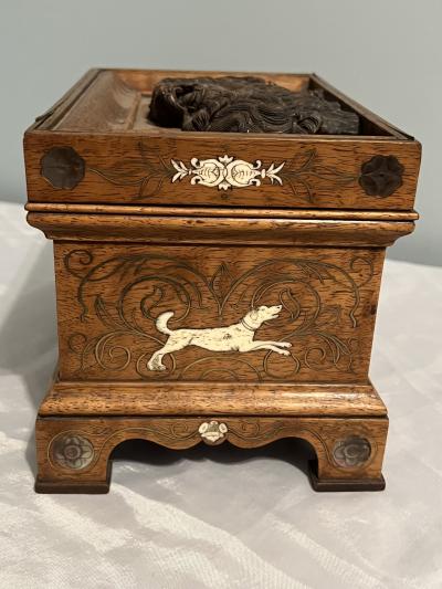 EXQUISITE UNIQUE ANTIQUE INLAID HAND CARVED BOX WITH DOGS BIRDS RABBITS ANGELS