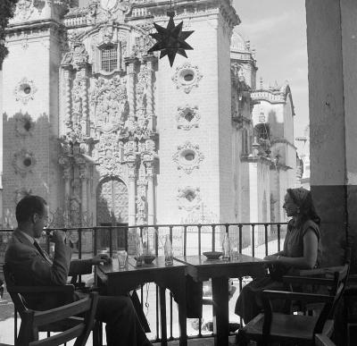 Earl Leaf Caf Mexico