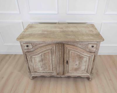 Early 18th Century Bleached Oak Hunting Sideboard
