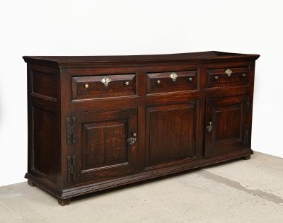Early 18th Century Cabinet Dresser